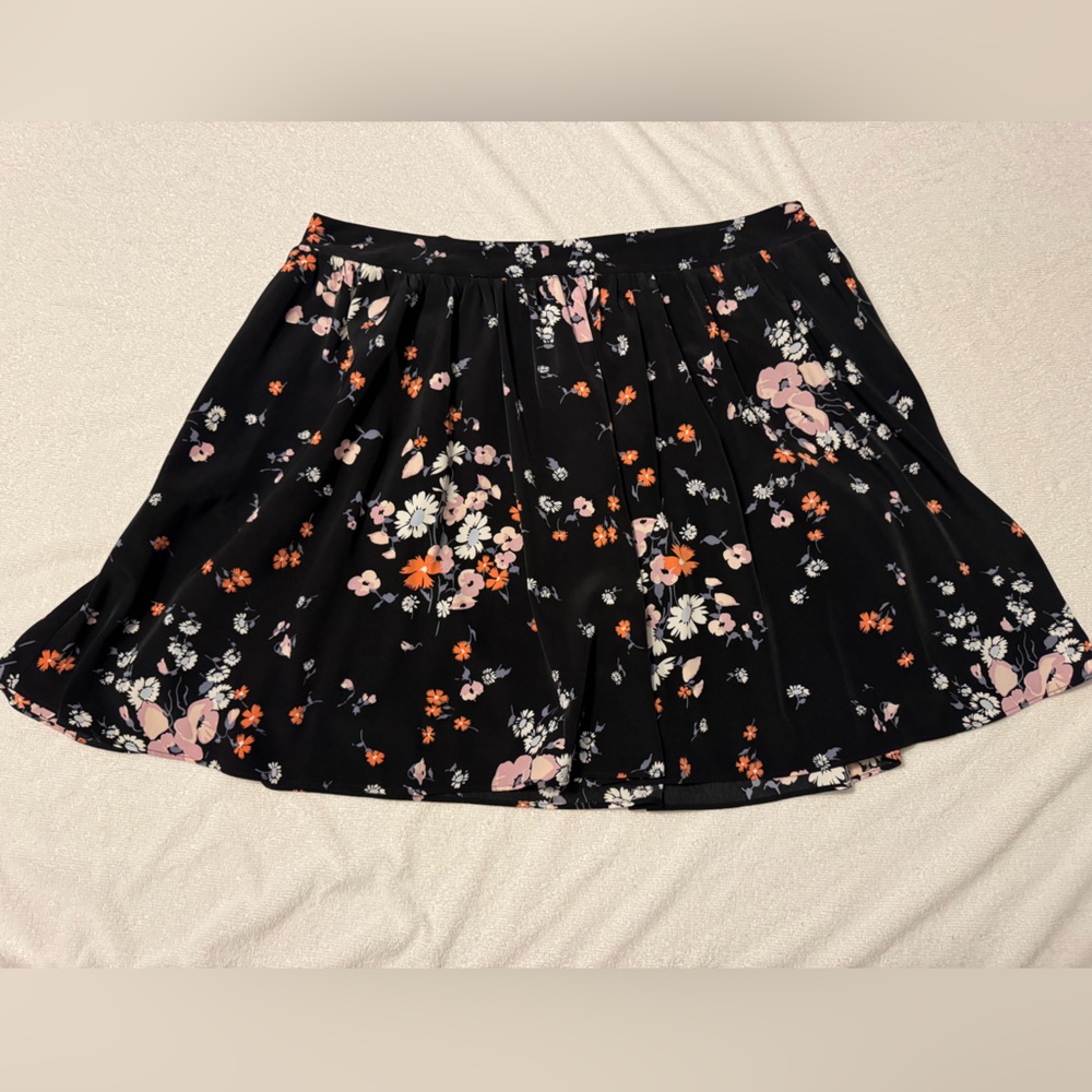 LC Lauren Conrad Black Skirt with Floral Accents with Pockets